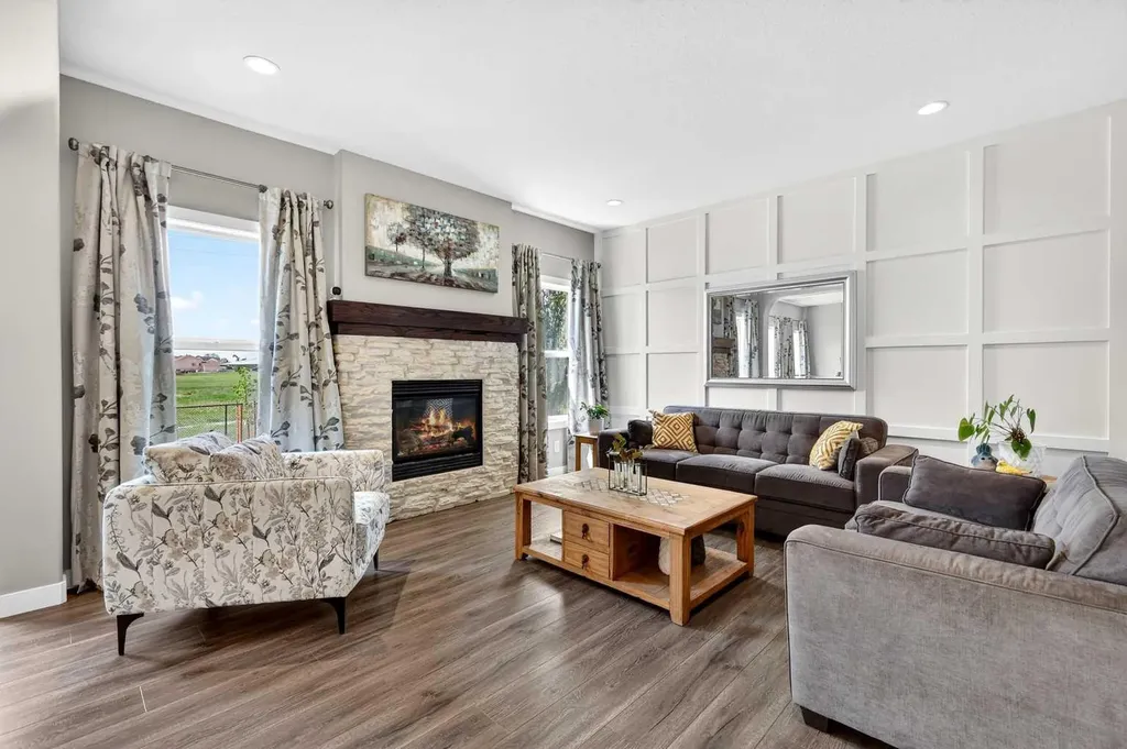 236 Aspenmere Circle Chestermere AB T1X 0T6