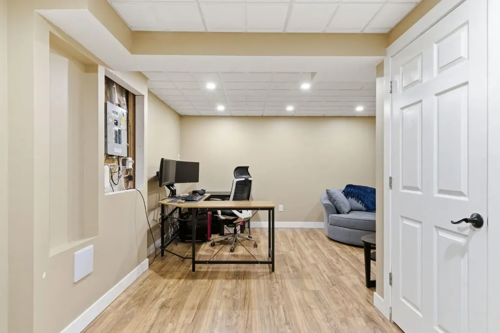 90 Coventry Lane NE Calgary AB T3K4G4