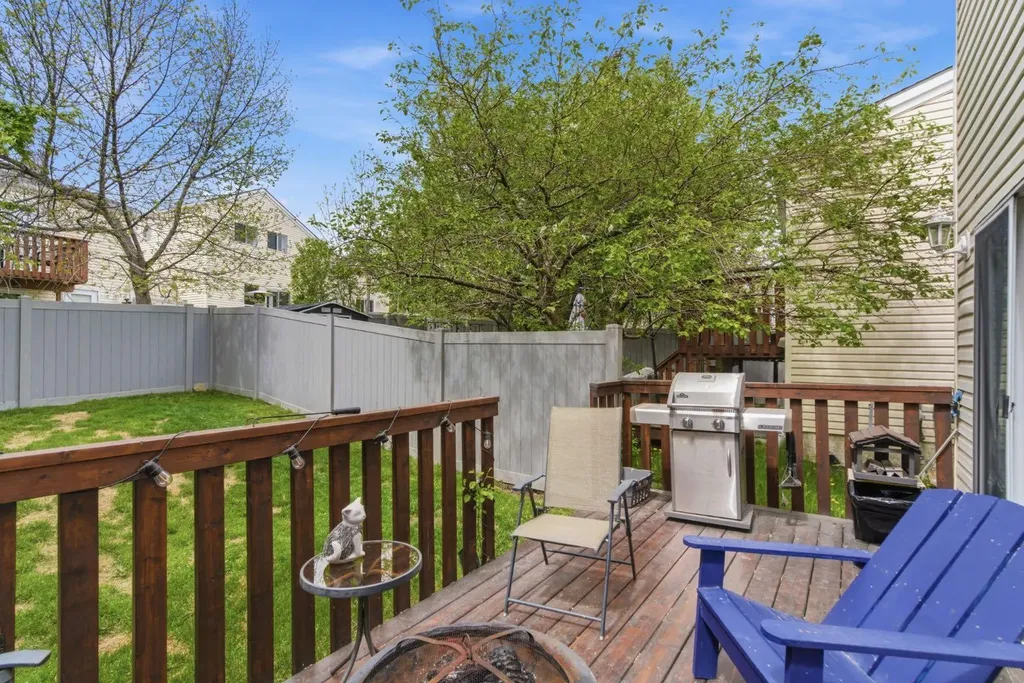90 Coventry Lane NE Calgary AB T3K4G4