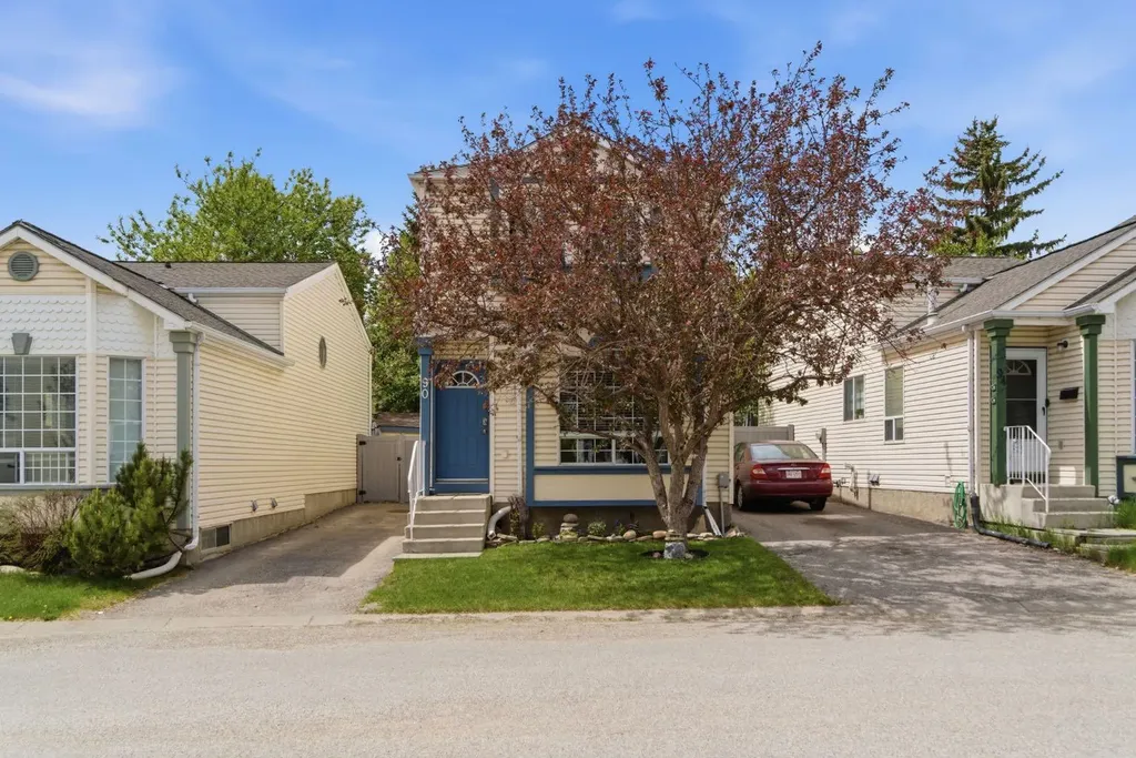 90 Coventry Lane NE Calgary AB T3K4G4