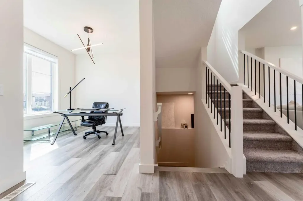 64 Waterford Terrace Chestermere AB T1X 2P7