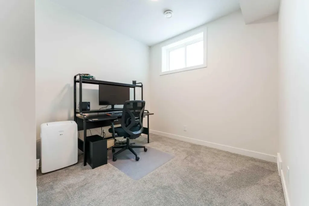 64 Waterford Terrace Chestermere AB T1X 2P7