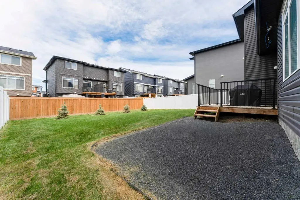 64 Waterford Terrace Chestermere AB T1X 2P7