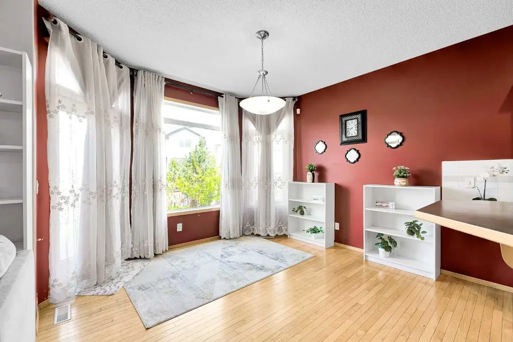1448 Shannon Avenue SW Calgary AB T2Y4L7