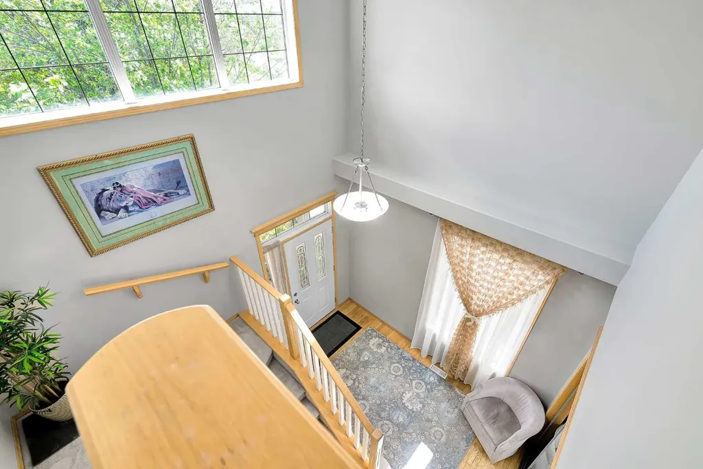 1448 Shannon Avenue SW Calgary AB T2Y4L7