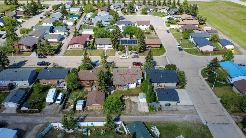 1009 1 Street NE Sundre AB T0M 1X0
