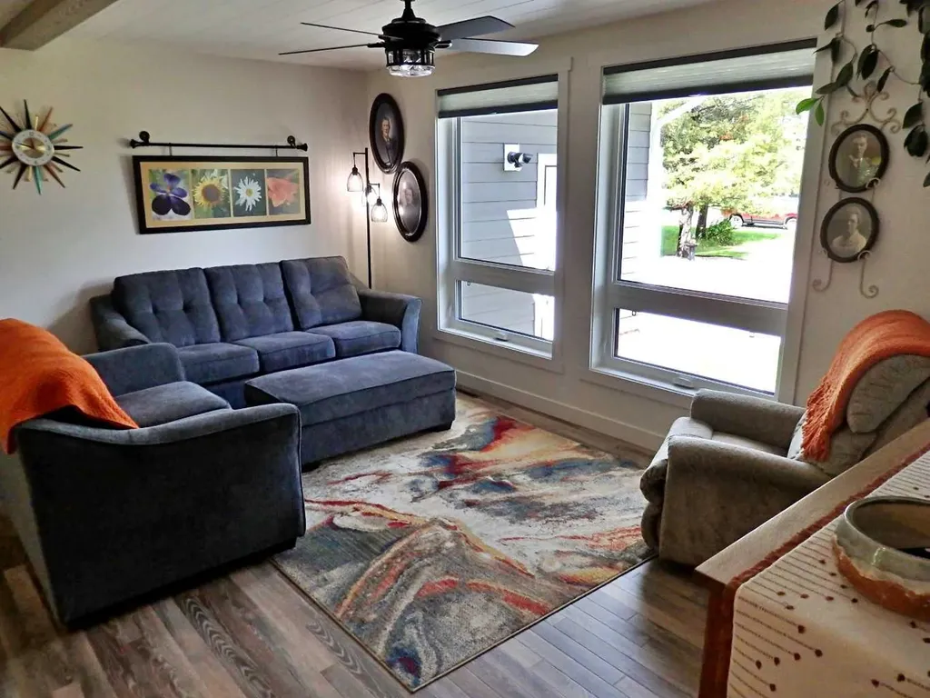 6019 52 Avenue Vermilion AB T9X 1X3