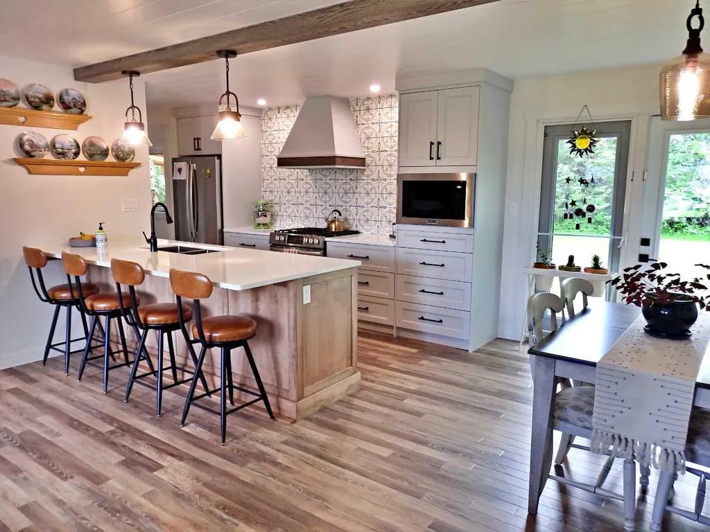 6019 52 Avenue Vermilion AB T9X 1X3