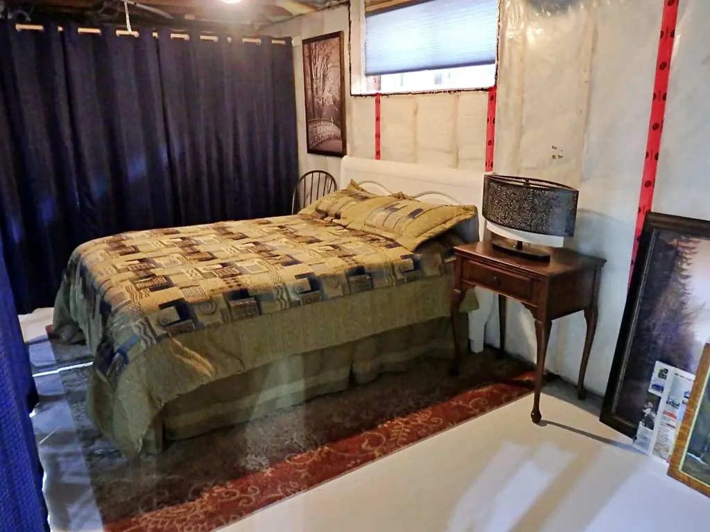 6019 52 Avenue Vermilion AB T9X 1X3