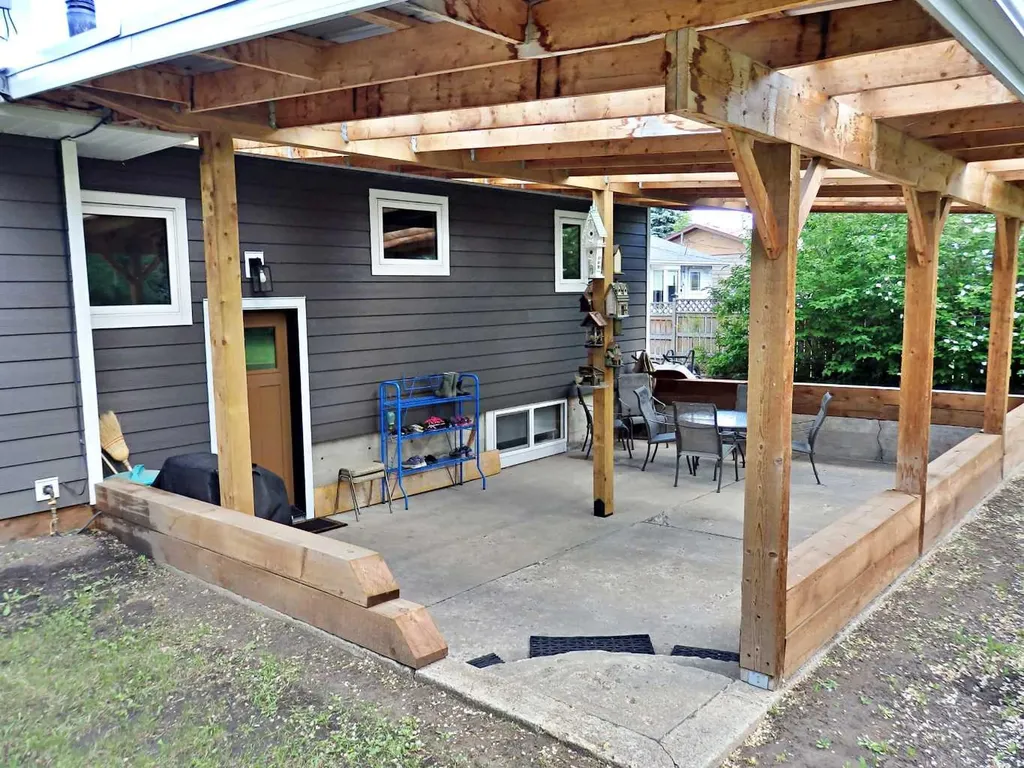 6019 52 Avenue Vermilion AB T9X 1X3