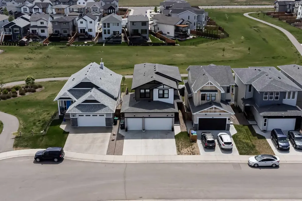134 Greywolf Road N Lethbridge AB T1H 7G5