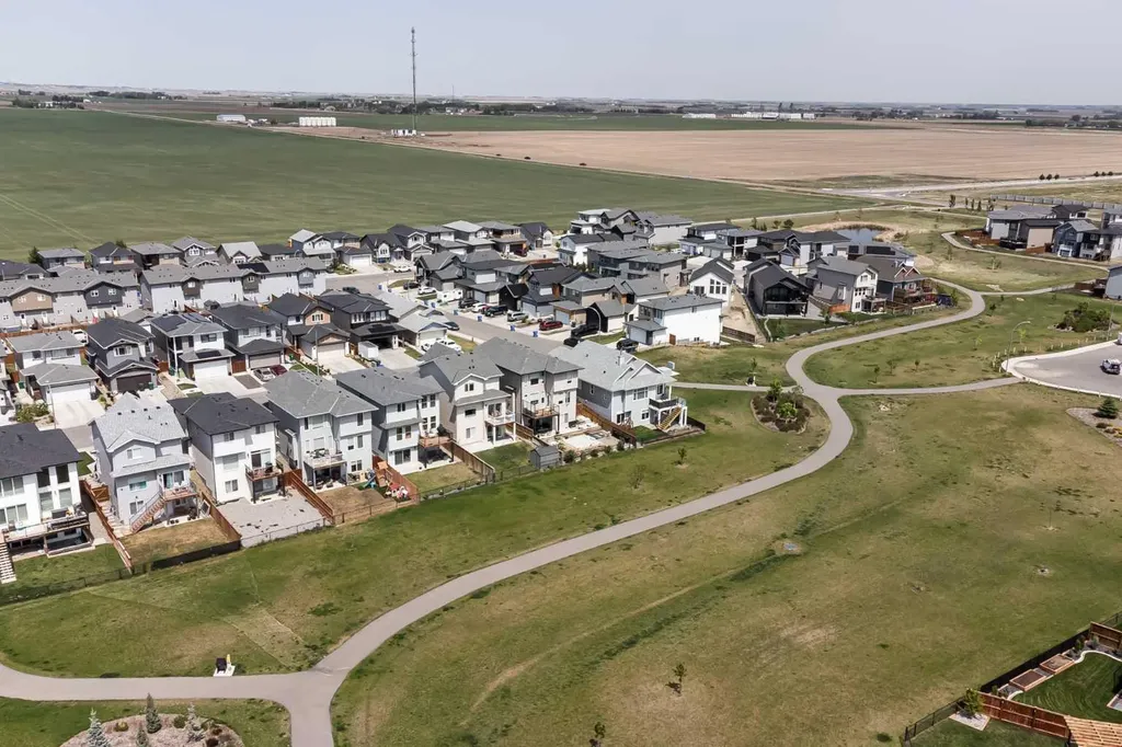 134 Greywolf Road N Lethbridge AB T1H 7G5