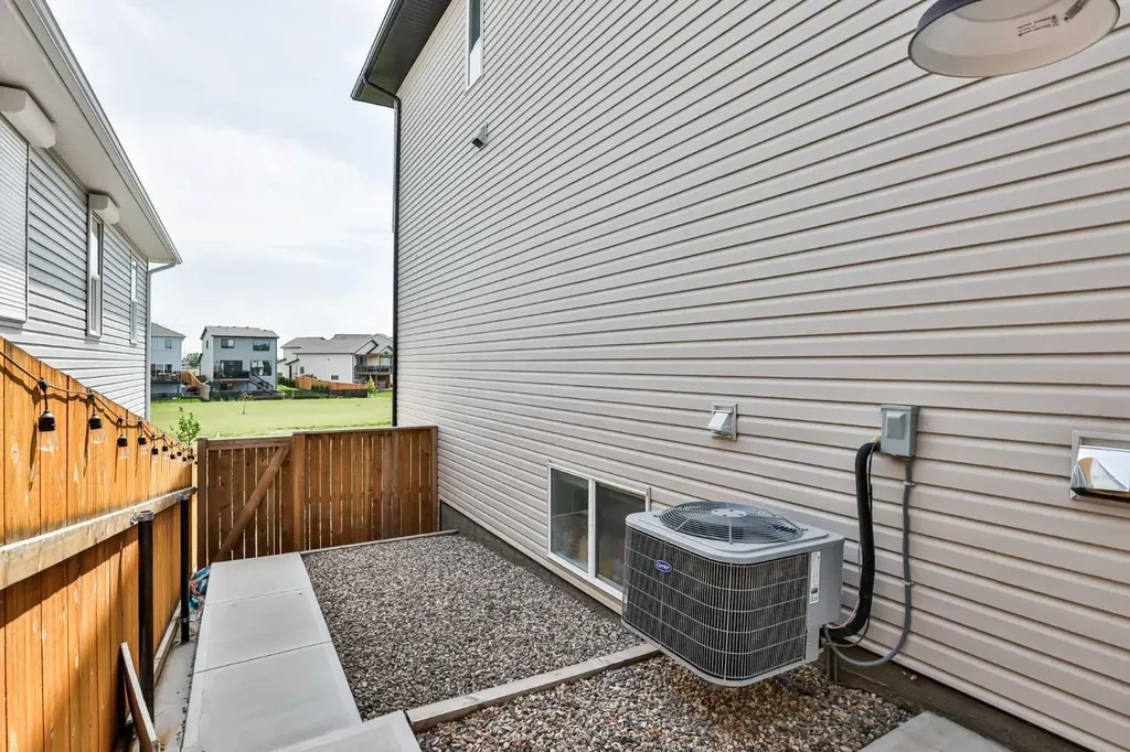 134 Greywolf Road N Lethbridge AB T1H 7G5
