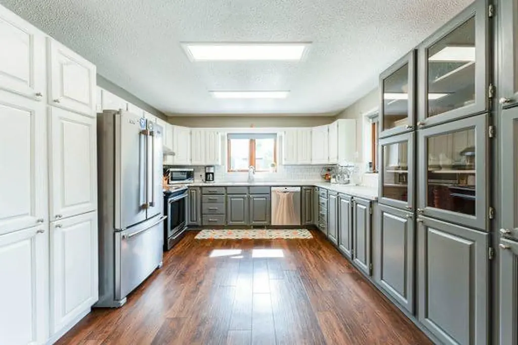 463 3 Avenue Drumheller AB T0J 2E0