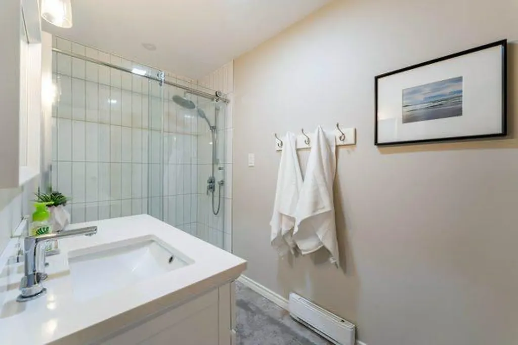 463 3 Avenue Drumheller AB T0J 2E0