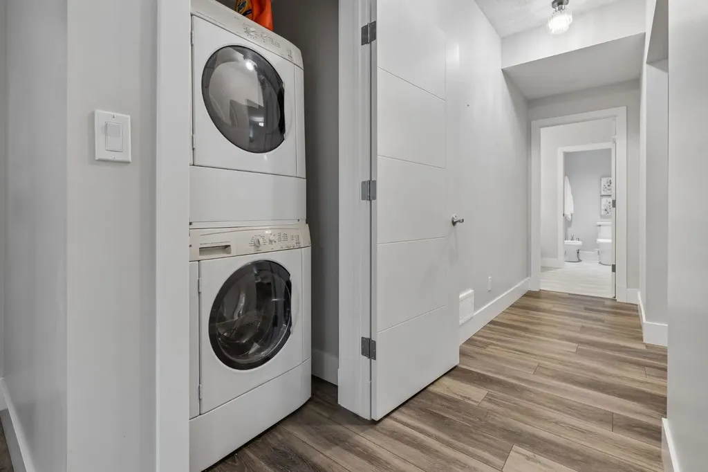 512 Memorial Drive NW Calgary AB T2N 3C4