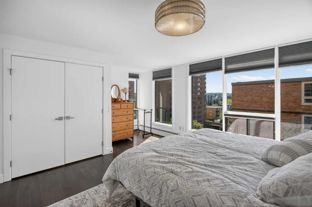 1001 14 Avenue SW Calgary AB T2R 1L2