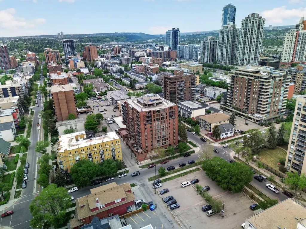 1001 14 Avenue SW Calgary AB T2R 1L2
