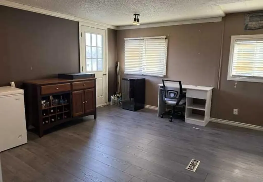 192 Grandview Crescent Fort Mcmurray AB T9H4X8