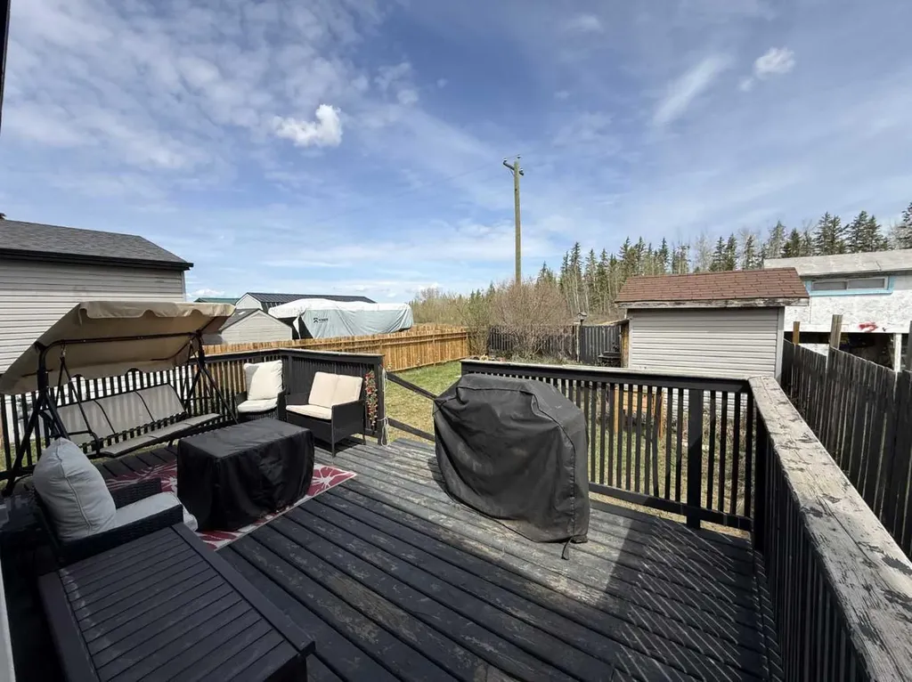 192 Grandview Crescent Fort Mcmurray AB T9H4X8