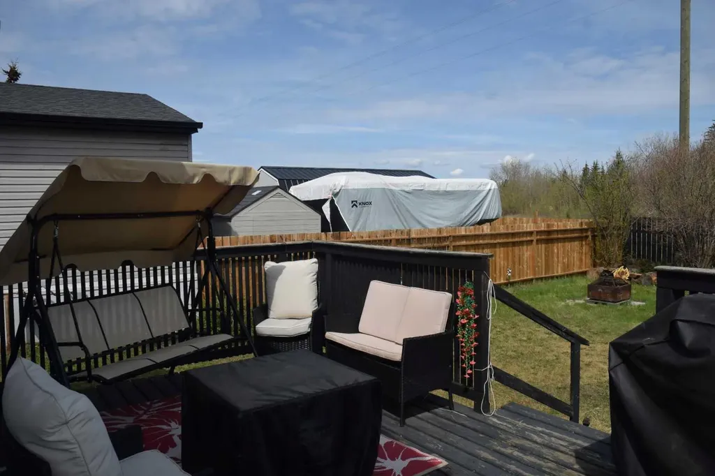 192 Grandview Crescent Fort Mcmurray AB T9H4X8