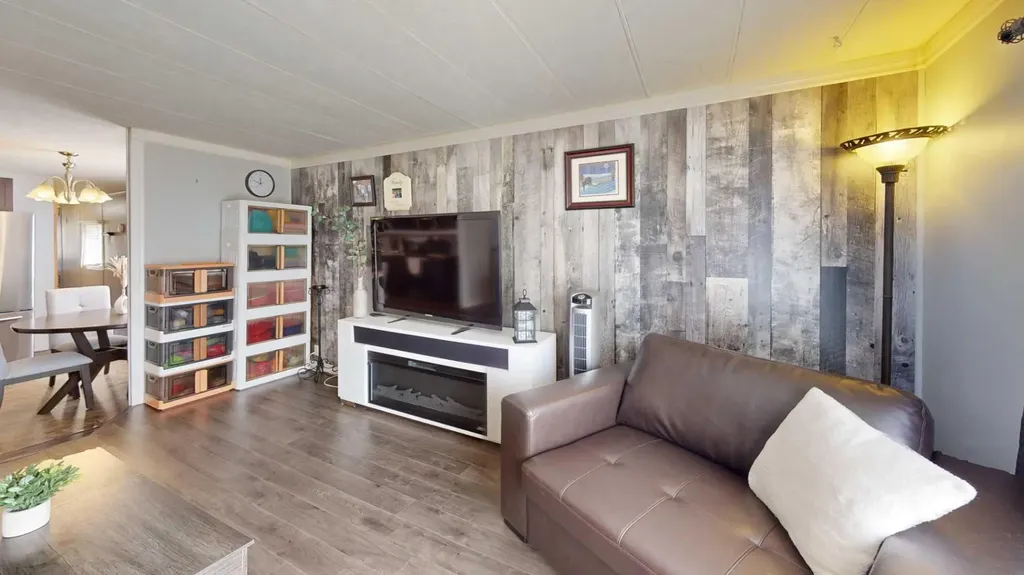 192 Grandview Crescent Fort Mcmurray AB T9H4X8