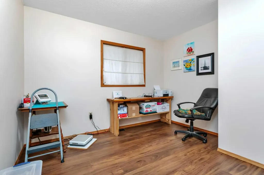 33021 Range Road 44 Rural Mountain View County AB T0M 1X0