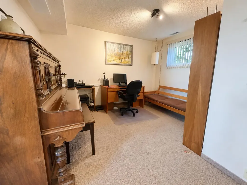 450151 118 Street E Rural Foothills County AB T1V 1N3