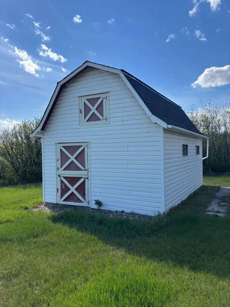 450151 118 Street E Rural Foothills County AB T1V 1N3