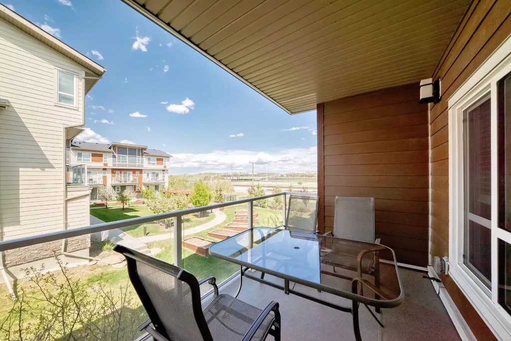 508 Harvest Grove Walk NE Calgary AB T3K 2P3