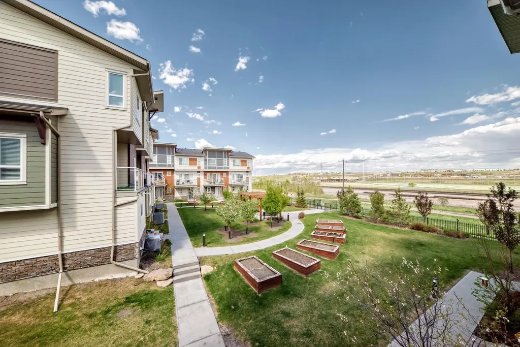 508 Harvest Grove Walk NE Calgary AB T3K 2P3