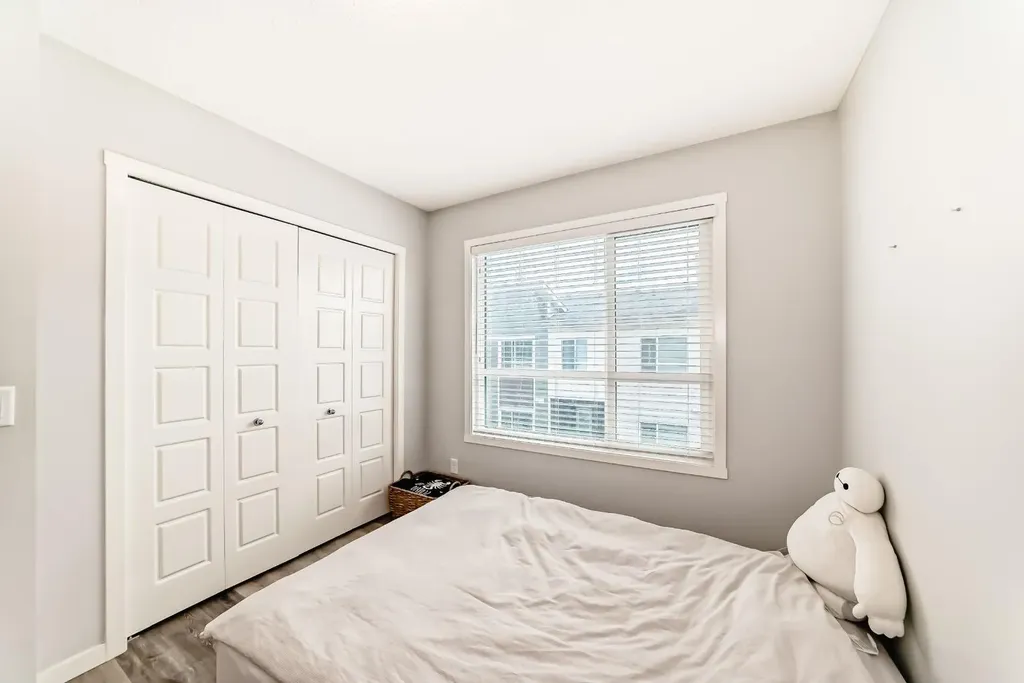 508 Harvest Grove Walk NE Calgary AB T3K 2P3