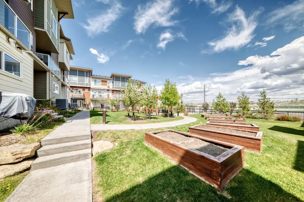508 Harvest Grove Walk NE Calgary AB T3K 2P3