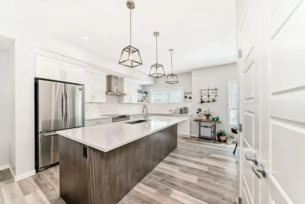 508 Harvest Grove Walk NE Calgary AB T3K 2P3