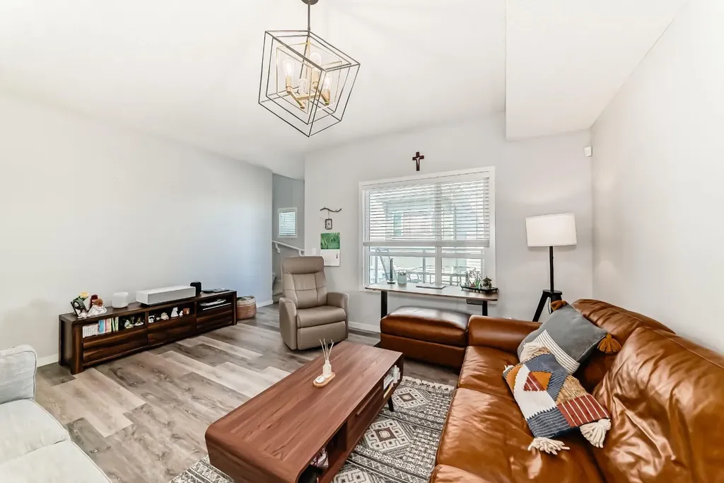 508 Harvest Grove Walk NE Calgary AB T3K 2P3