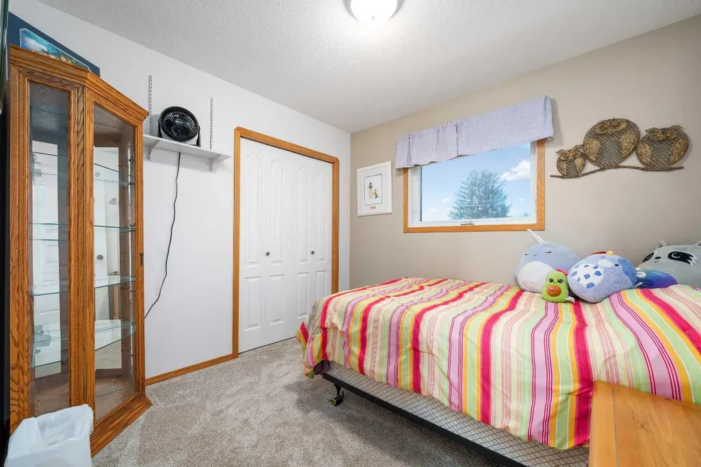 79 Henderson Court NE Medicine Hat AB T1C1Y9