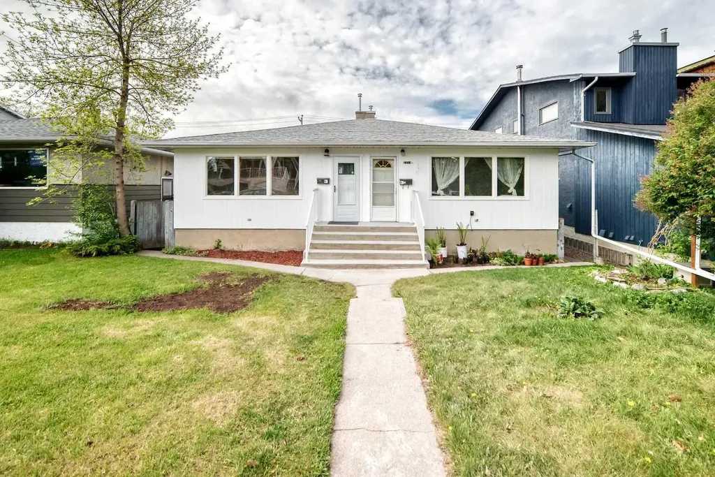 2311 Westmount Road NW Calgary AB T2N 3N7