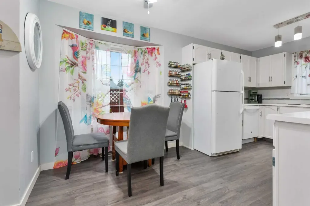 63 Elder Street Red Deer AB T4R 2C6