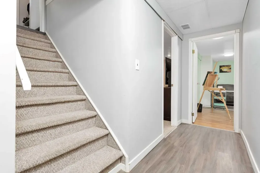 63 Elder Street Red Deer AB T4R 2C6
