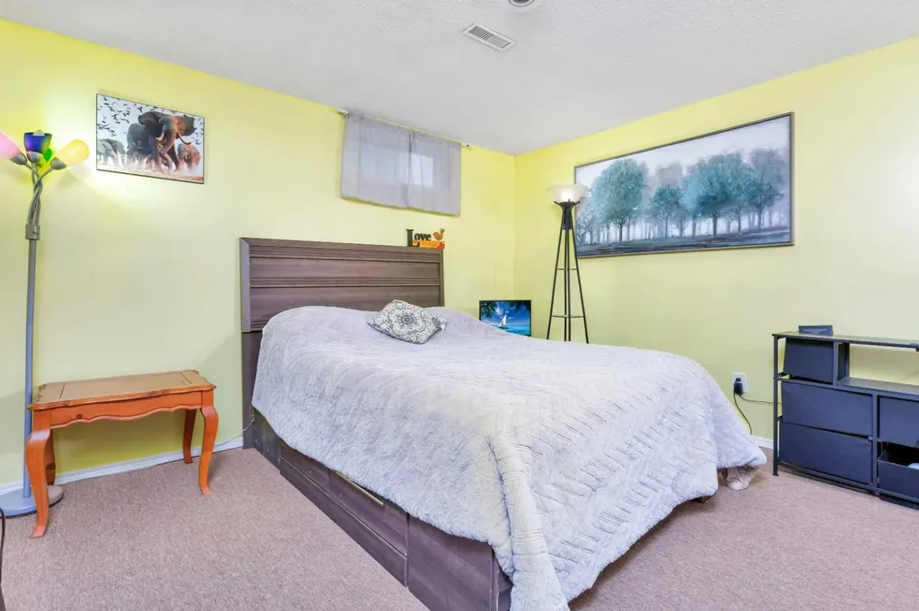 63 Elder Street Red Deer AB T4R 2C6