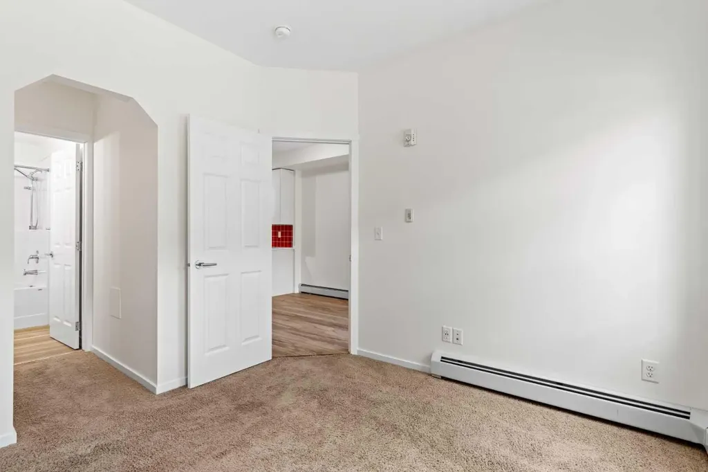 215 Legacy Boulevard SE Calgary AB T2X3Z4