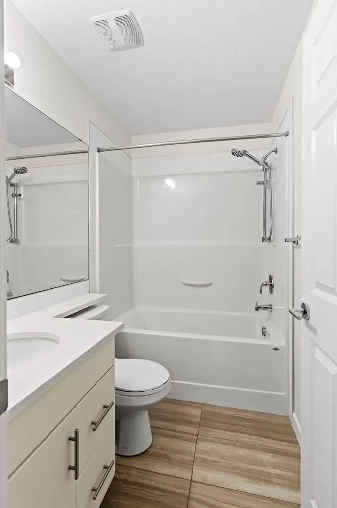215 Legacy Boulevard SE Calgary AB T2X3Z4