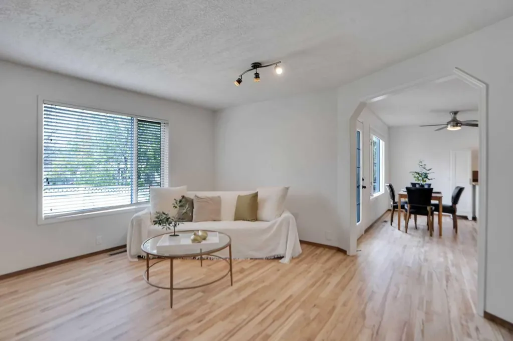 62 Macewan Park View NW Calgary AB T3K4E7