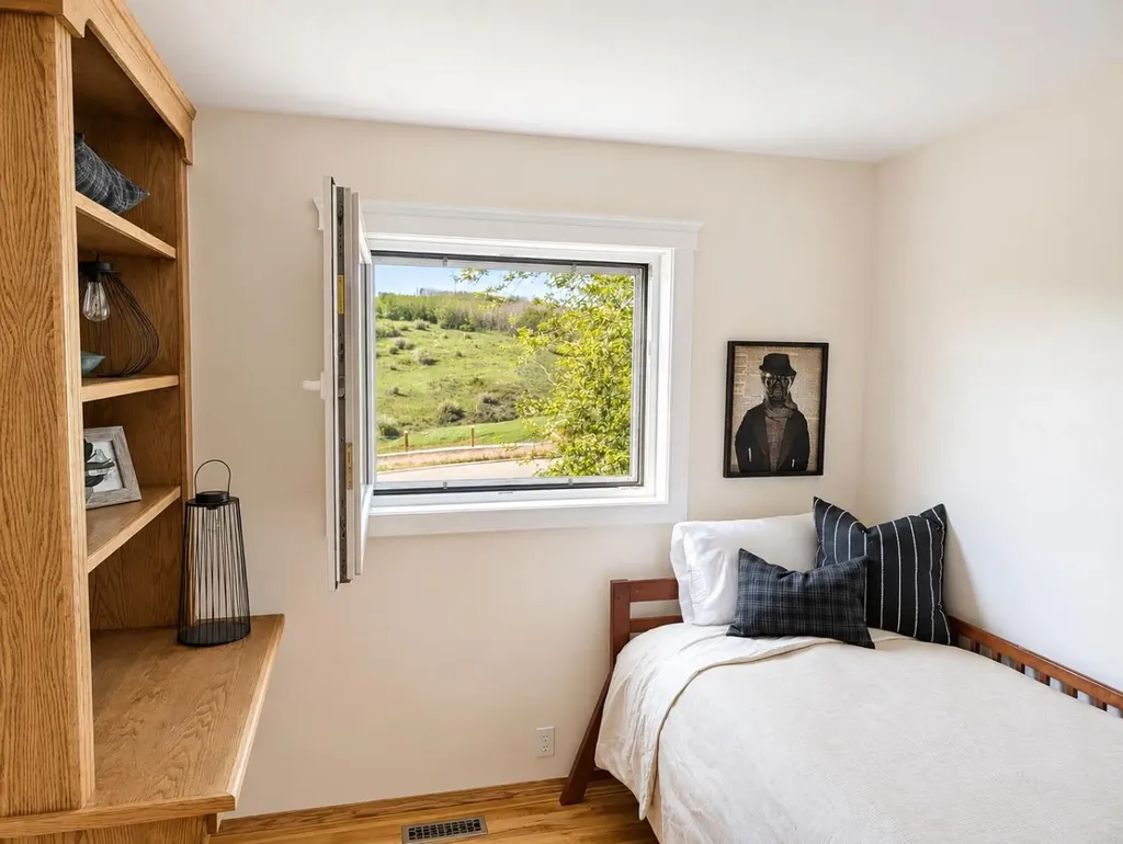 62 Macewan Park View NW Calgary AB T3K4E7