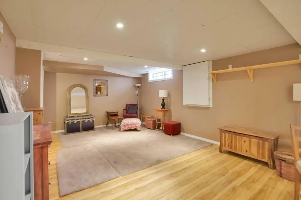 62 Macewan Park View NW Calgary AB T3K4E7