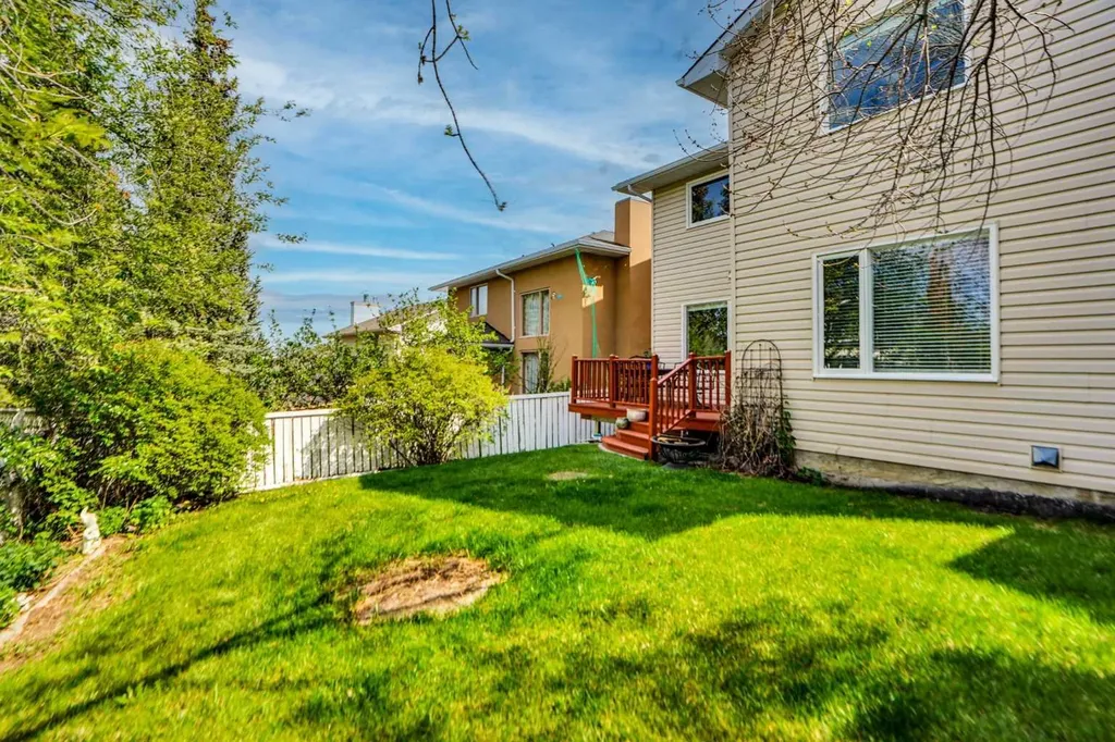 62 Macewan Park View NW Calgary AB T3K4E7