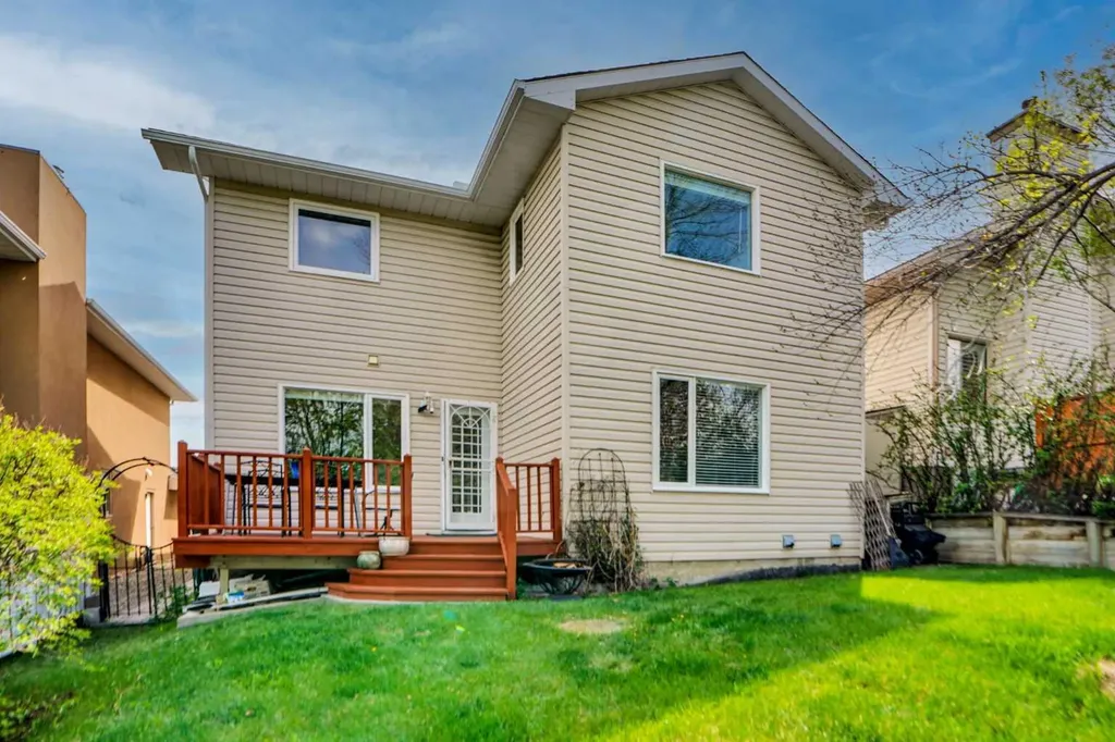 62 Macewan Park View NW Calgary AB T3K4E7