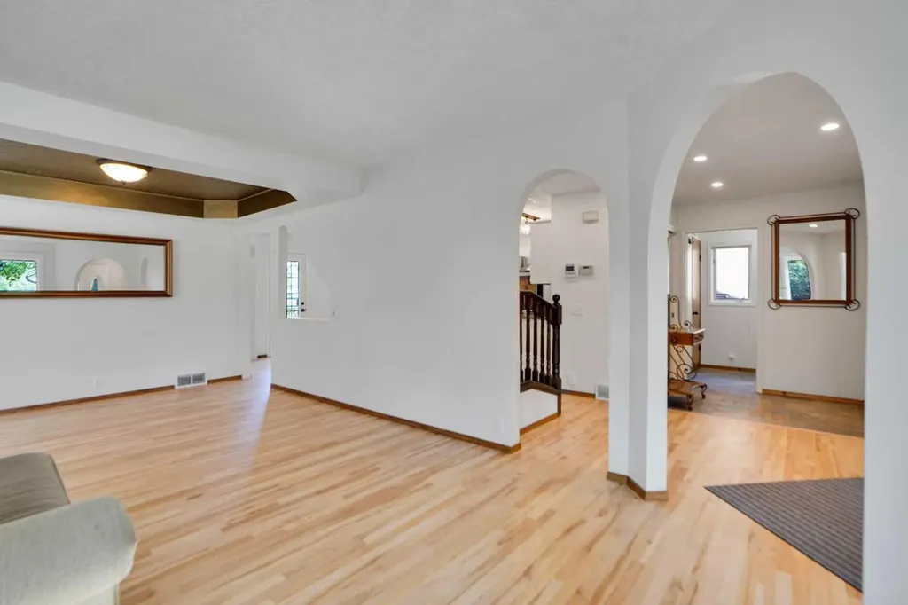 62 Macewan Park View NW Calgary AB T3K4E7