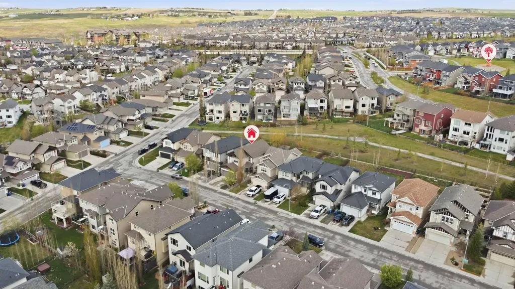 16 Sunset Terrace Cochrane AB T4C 0G1