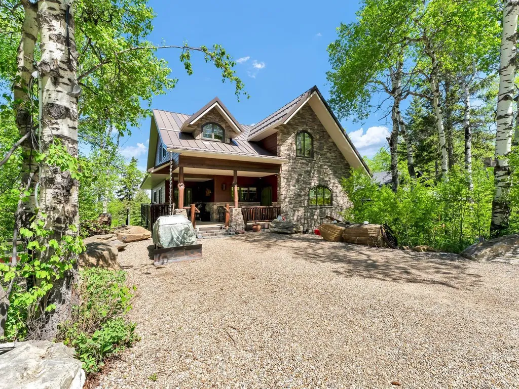26 6 Avenue Rural Cypress County AB T0J1C0